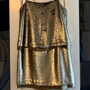 Banana Republic silk and sequin dress - size 2P